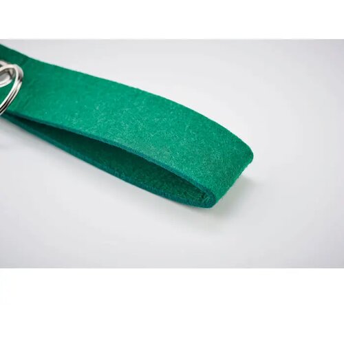 Rpet vilten sleutelhanger Suora groen