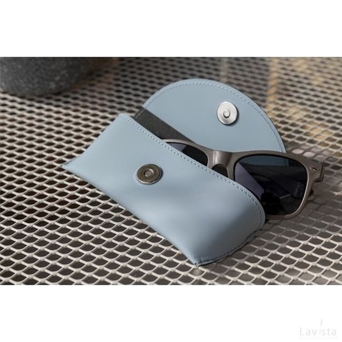 Recycled Leather Sunglasses Pouch Brillenkoker Lichtblauw