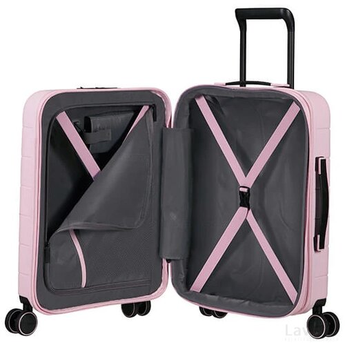 American Tourister Novastream Spinner 55 EXP.