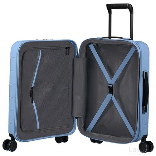 American Tourister Novastream Spinner 55 EXP.