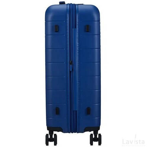 American Tourister Novastream Spinner 67 EXP.