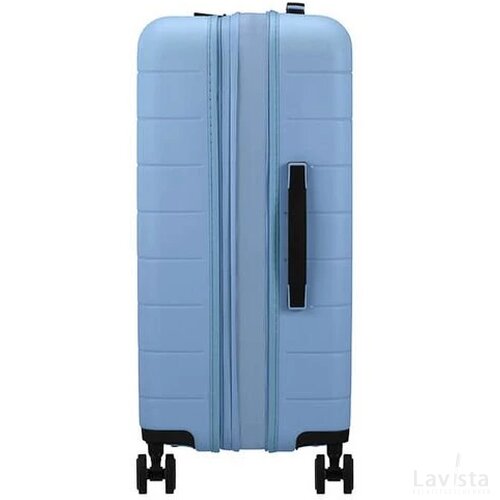 American Tourister Novastream Spinner 67 EXP.
