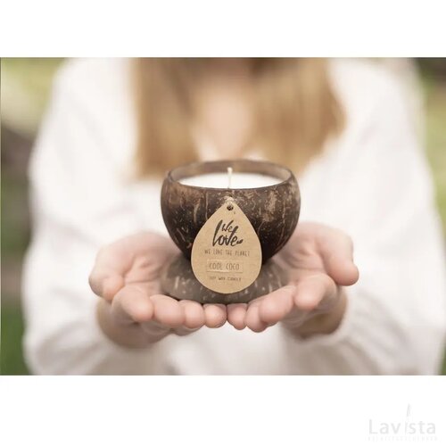 We Love The Planet Coconut Candle Kaars Cool Coco