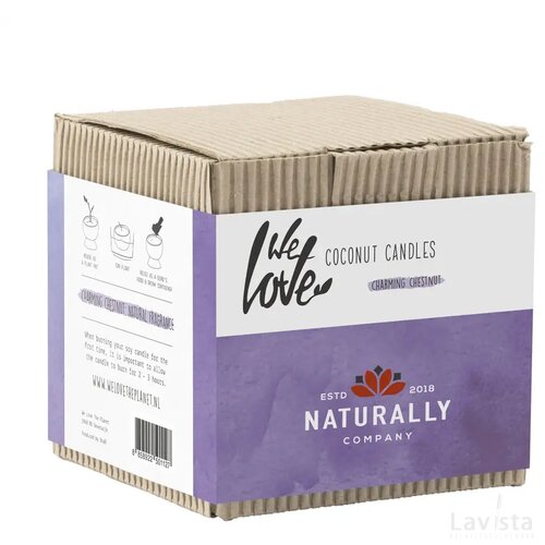 We Love The Planet Coconut Candle Kaars Charming Chestnut