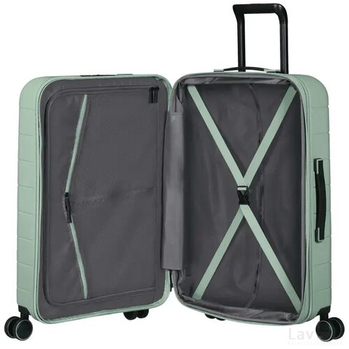 American Tourister Novastream Spinner 67 EXP. Nomad Green